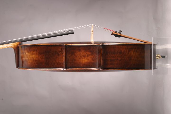 Leonhardt Rainer W. -Mittenwald anno 2021 - "Das kleine Schwarze" -7/8 Cello - C-222